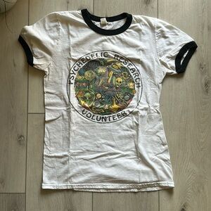 Psychedelic Research Volunteer ringer tee // Size Small